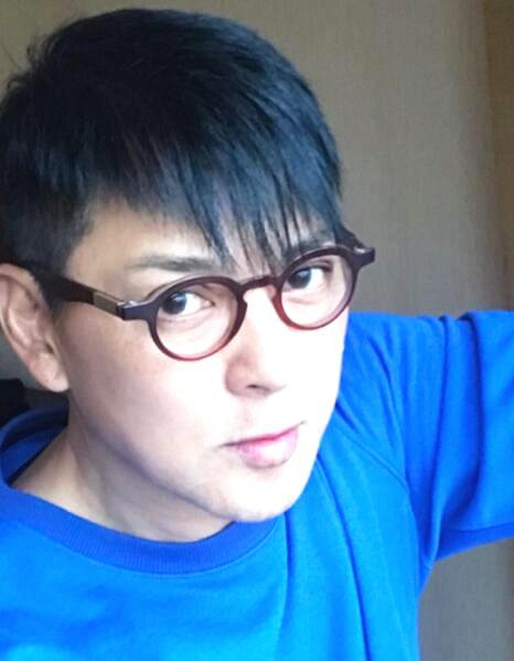 56岁莫少聪近照曝光 隐退演艺圈独自抚养女儿