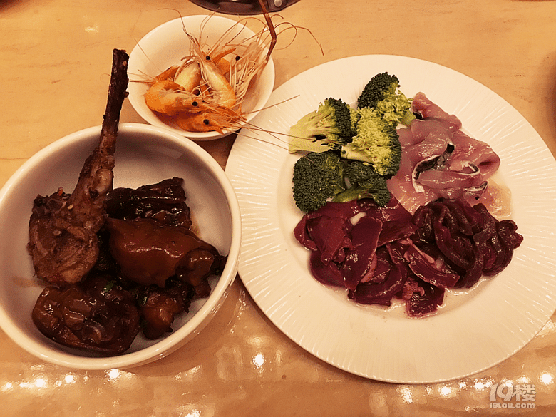 【8隊(duì)】天冷有三寶,火鍋、鹵味和燒烤