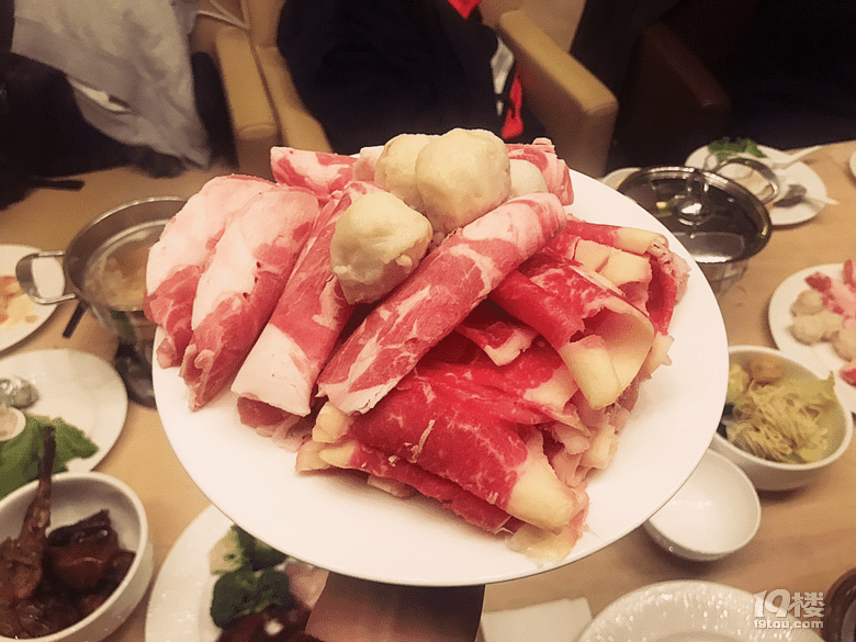 【8隊(duì)】天冷有三寶,火鍋、鹵味和燒烤