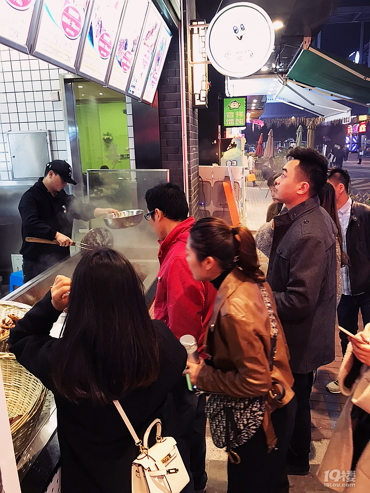 【8隊(duì)】天冷有三寶，火鍋、鹵味和燒烤
