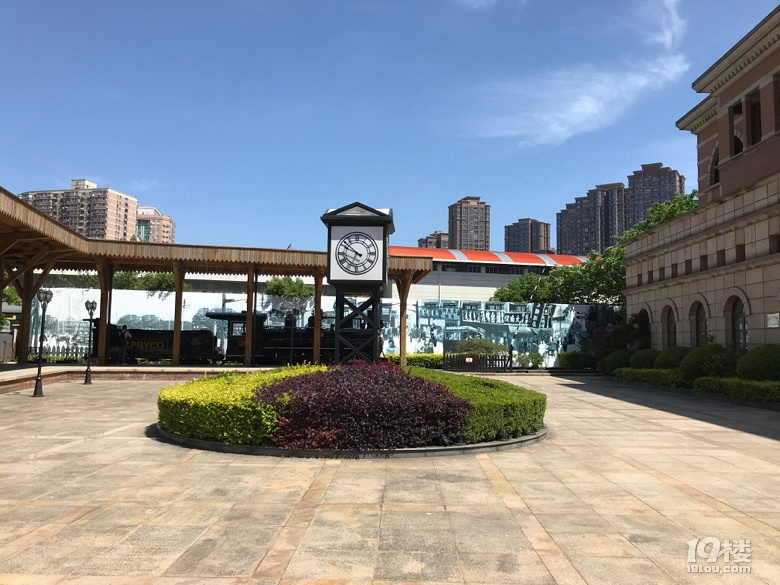 2019我要上臺歷，此帖也需要屏蔽老板