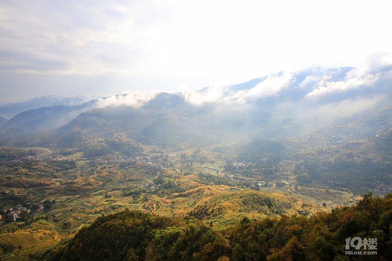 【2019我要上臺(tái)歷】——東游西逛，登山徒步，大美山川