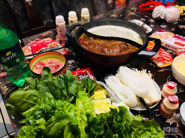 冬天吃什么 火锅必须的呀