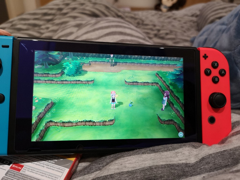 Switch精灵宝可梦盒装游戏卡标准版(皮卡丘)4