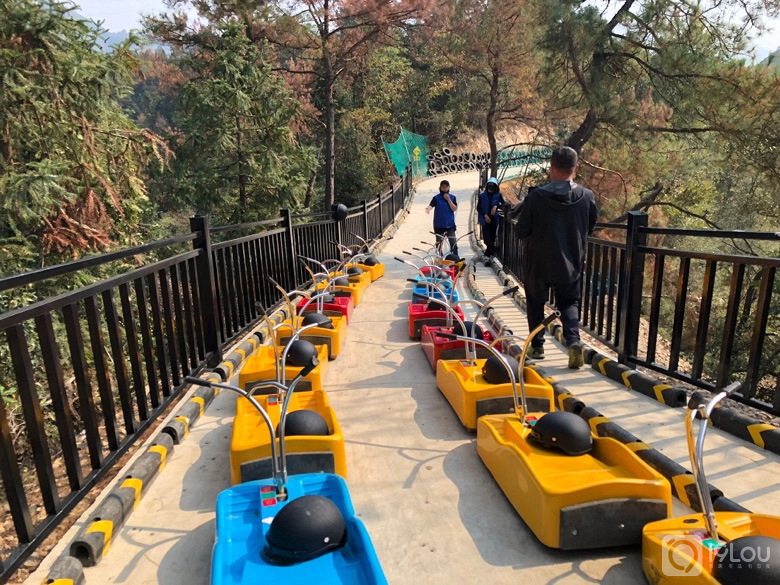 杭州团建活动_临安昌化风之谷景区春季团建亲