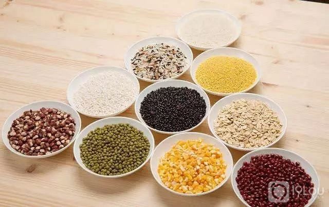 植头发靠谱吗?90后脱发没钱植发,除了植发就没