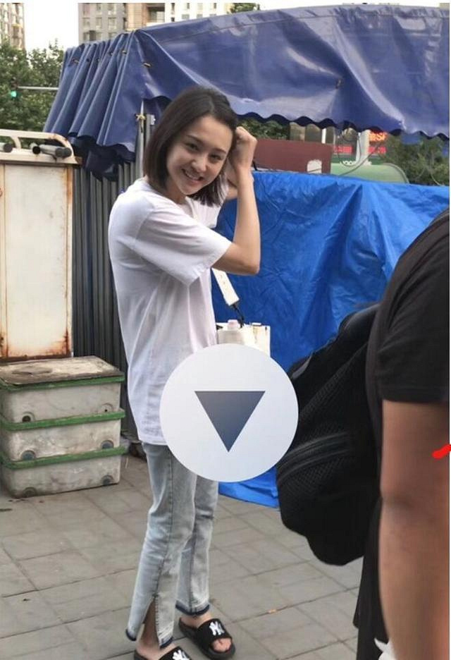 路人镜头下的女明星 关掉美颜和滤镜 颜值差距一目了然