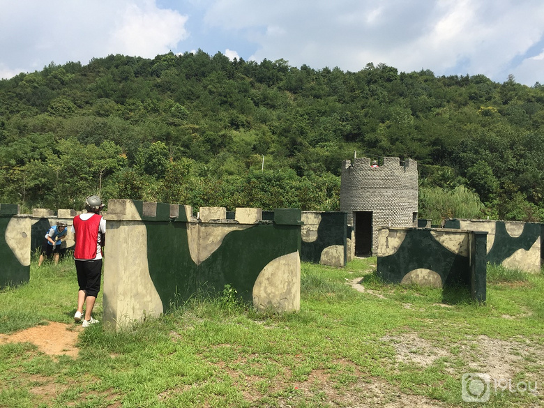 杭州真人CS丨如何玩好真人CS体验竞技和战役