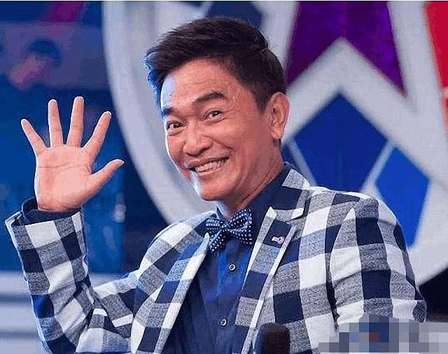 吴宗宪晒二女儿高清美照,遭网友狂喷:败坏社会风-八卦绯闻-八卦田