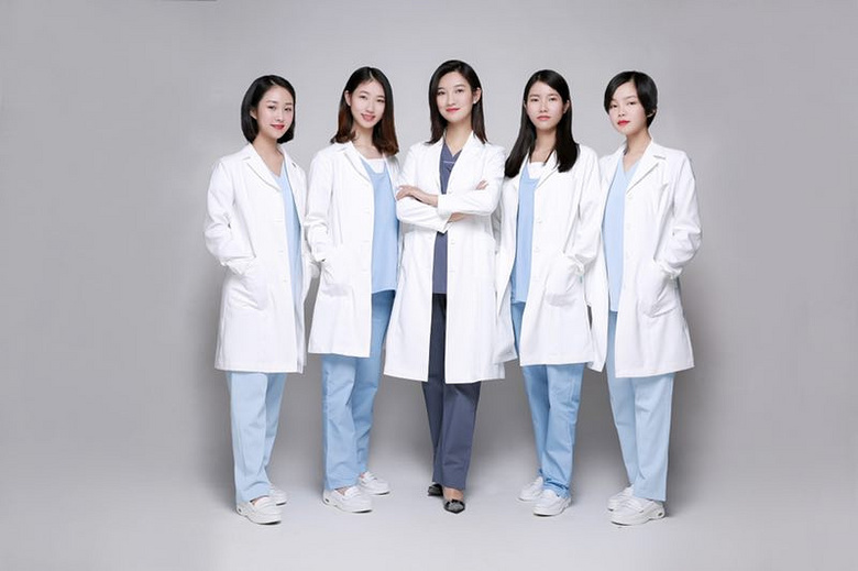 成都整形美容,整形医生刘晶介绍手术前与求美