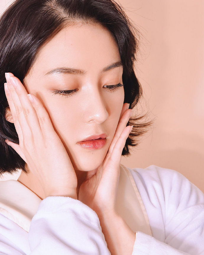 林更新前网红女友吸毒被抓?王思聪深夜点赞引