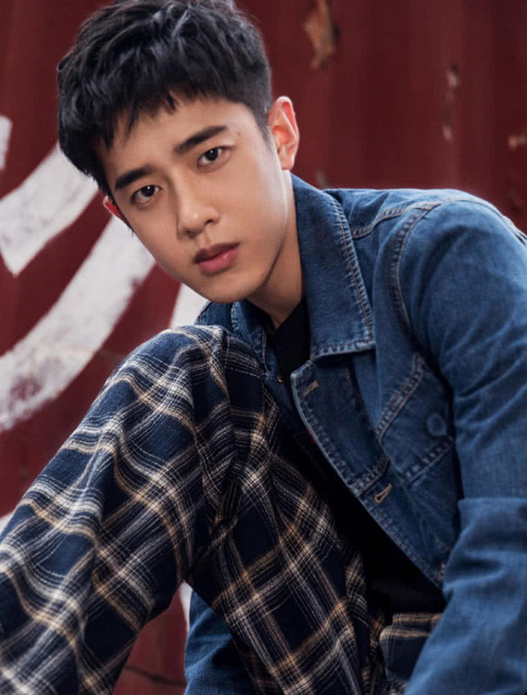 《羽你同行》阵容公布,杨超越搭档祝子杰梁靖