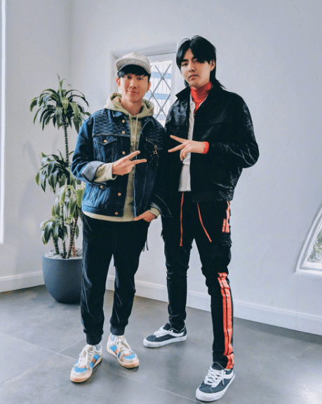 吴亦凡顶级奢侈品海报享誉国际,却意外撞脸邓超,被嘲中年发福?