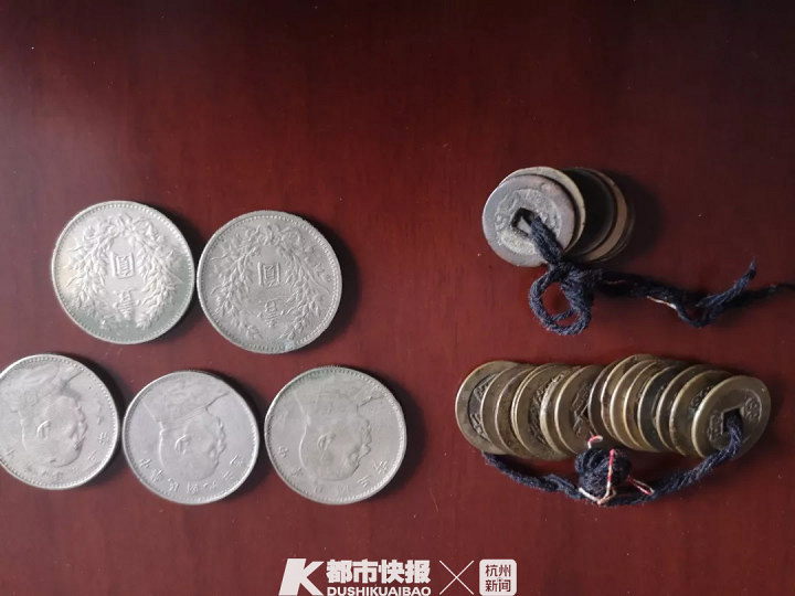 惊人！杭州一所学校上课时，有学生拿出一枚钱币，价值百万元！
