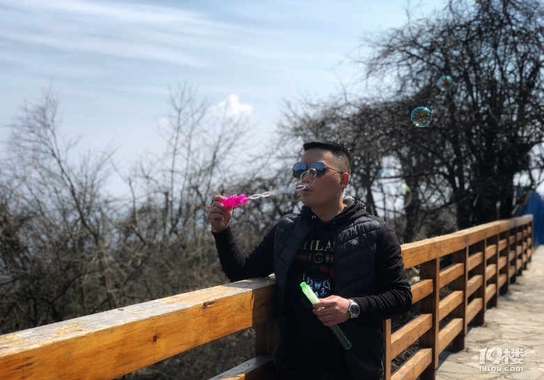 (精)張家界旅行需要帶什么必備物品呢?