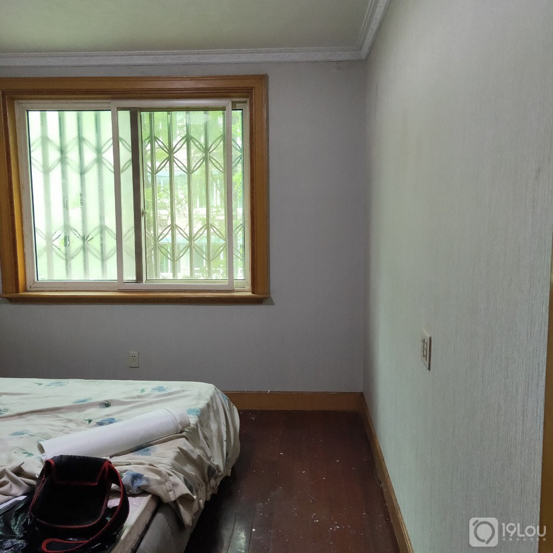 杭州地区专业贴墙纸师傅专业贴墙布师傅:1896