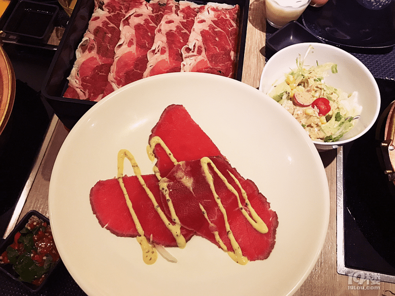 ¡¾8队¡¿适合聚餐的老牌寿喜锅自助£¬建议饿两顿再去吃£¡