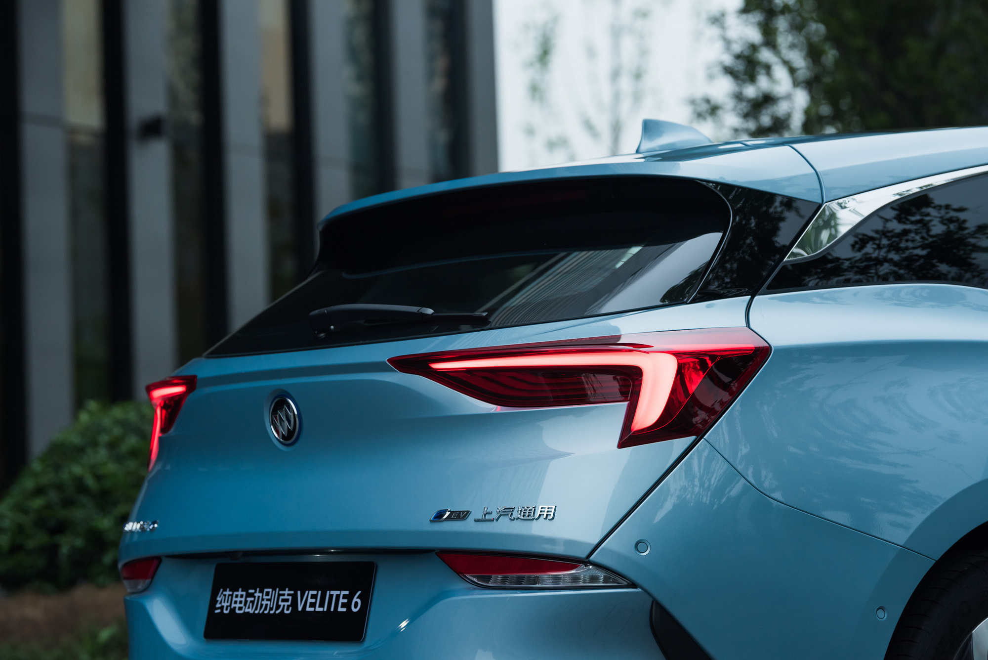 安静到耳朵不知道速度 别克velite 6纯电动车 颜控大福音