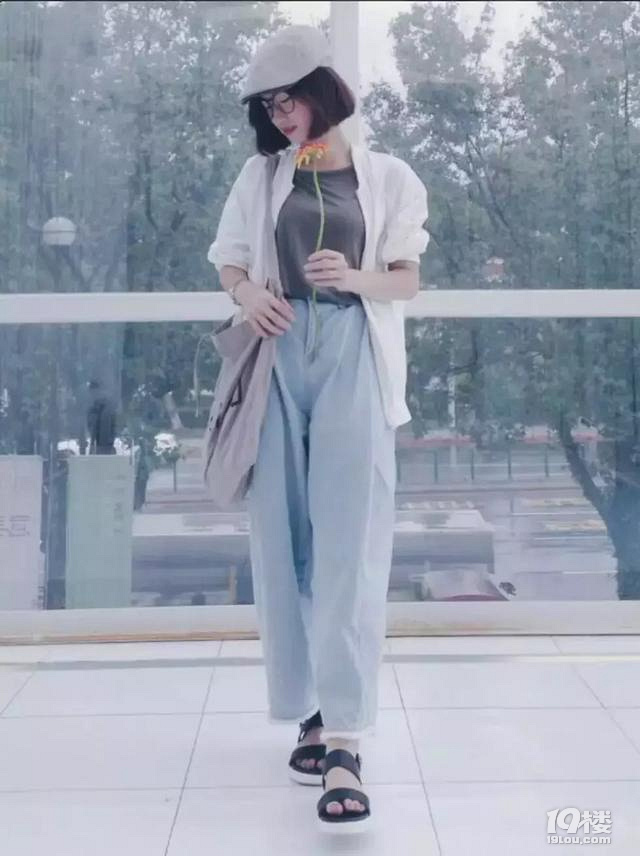 152的台湾小姐姐衣品大爆发!春季搭配干净耐看,圈粉小个子!