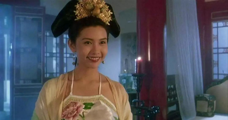 她是全香港男人的欲望,背负了第三者骂名,凭什么嫁给了宠妻富豪