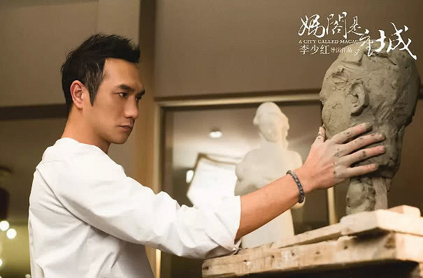 黄觉、白百何主演的《妈阁是座城》突然改档,