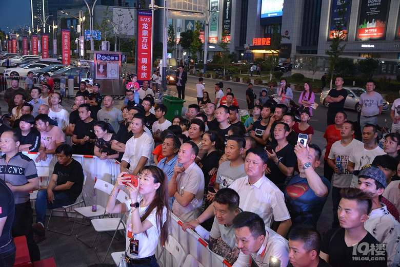 《武侠雄风》擂台惊现雨中擂战！扬威嘉兴万达…