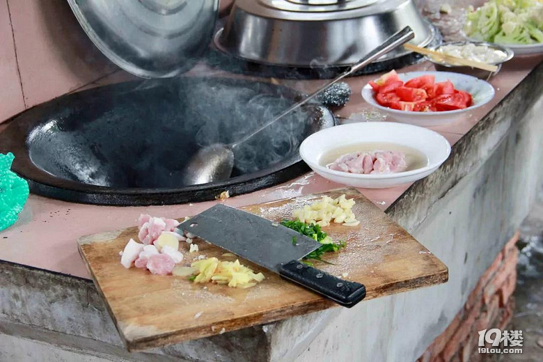 德清莫干山蚕乐谷景区官方电话