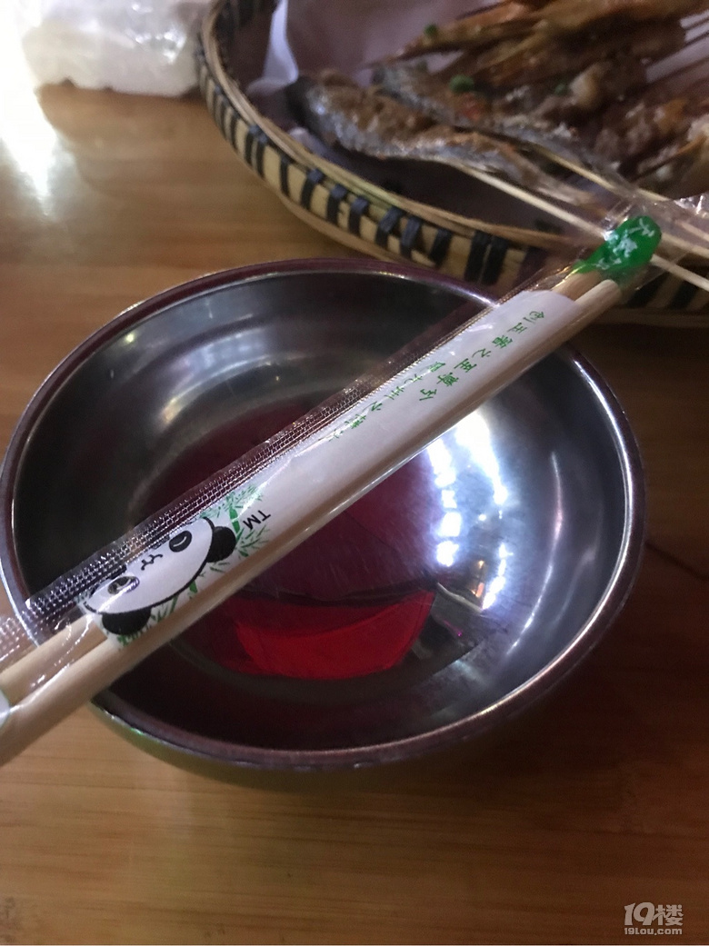 没有烧烤解决不了的事，康康谷这一条街夜宵生意超级好啊