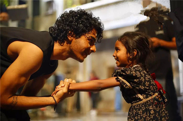 触动人心的家庭电影,《云端之上》吊着观众胃