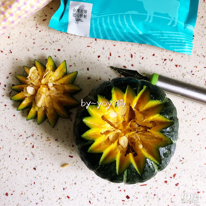 《yoyi妈的厨房》贝贝南瓜芝士牛排