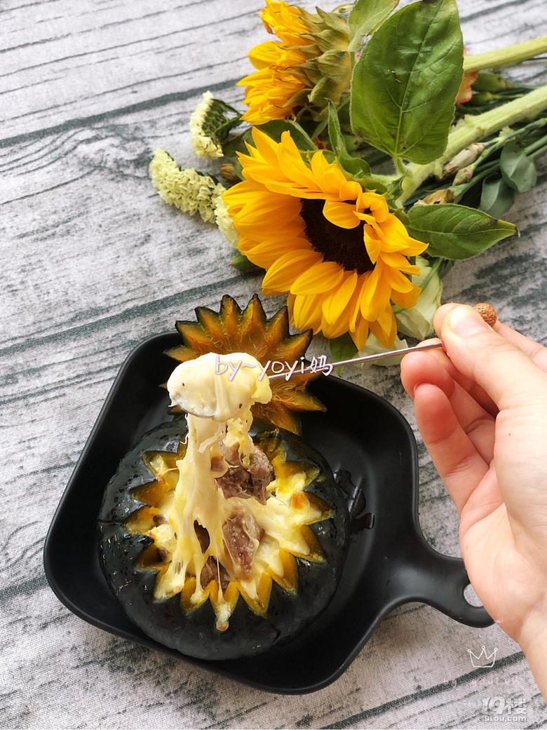 《yoyi妈的厨房》贝贝南瓜芝士牛排