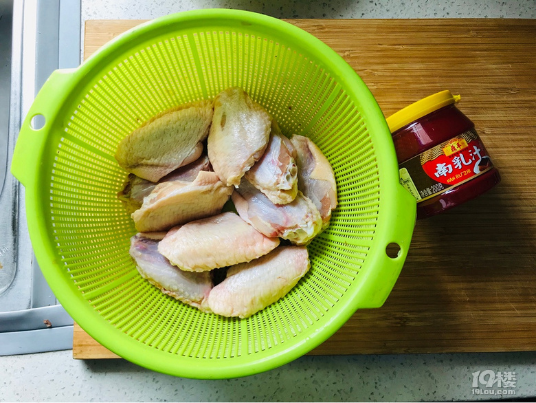 南乳雞翅 換個(gè)打開方式有驚喜