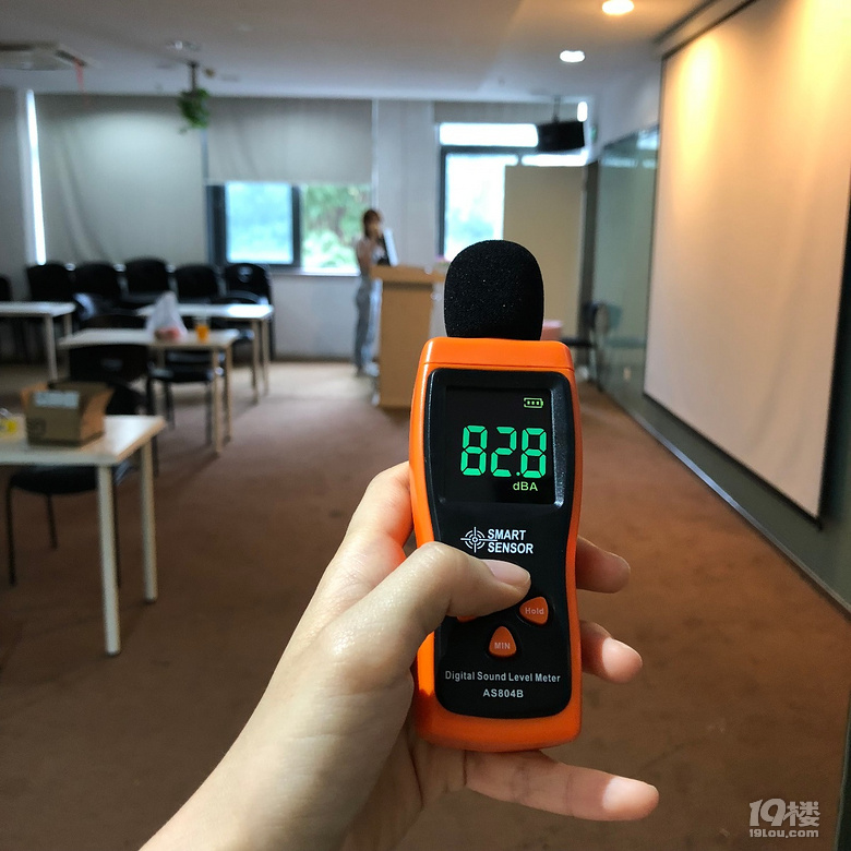 【防狼神器测评】坏蛋通通都给我远离!