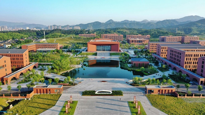 省内招2204人!浙江医药高等专科学校招生政策