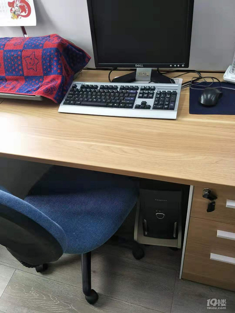 办公室座位出租