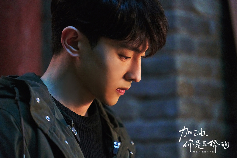 邓伦谈成长:曾动摇过自己的初心,目前剧本选择面变窄