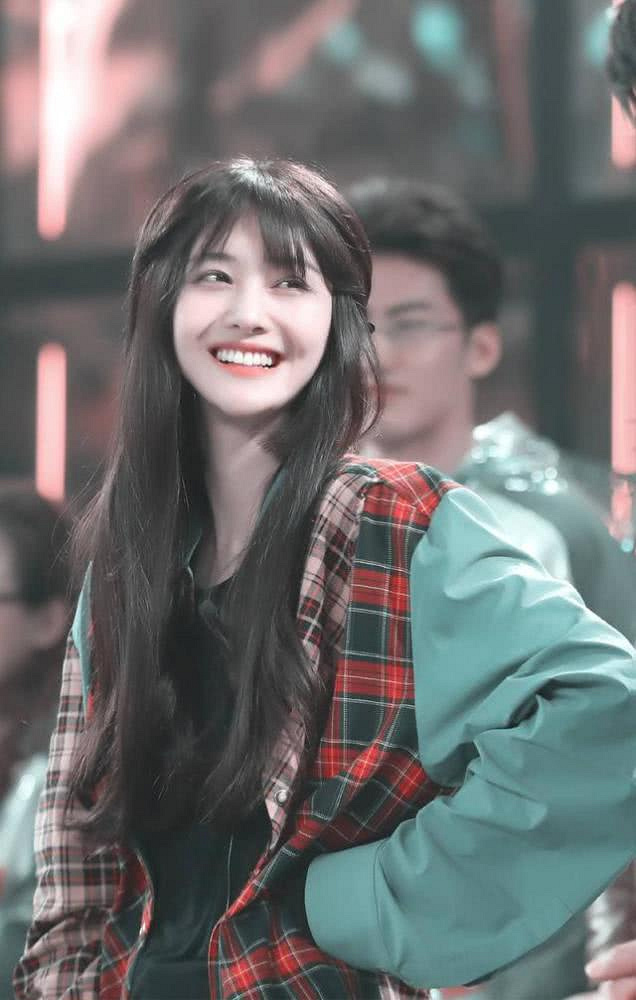 后来因为觉得郑爽聪明而爱