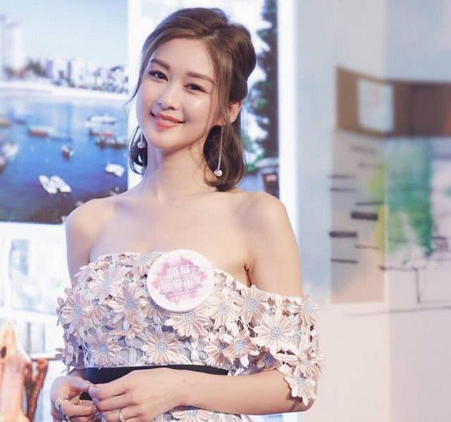 前tvb小花卖力赚奶粉钱 带囡囡"小小强"开工被网友赞太可