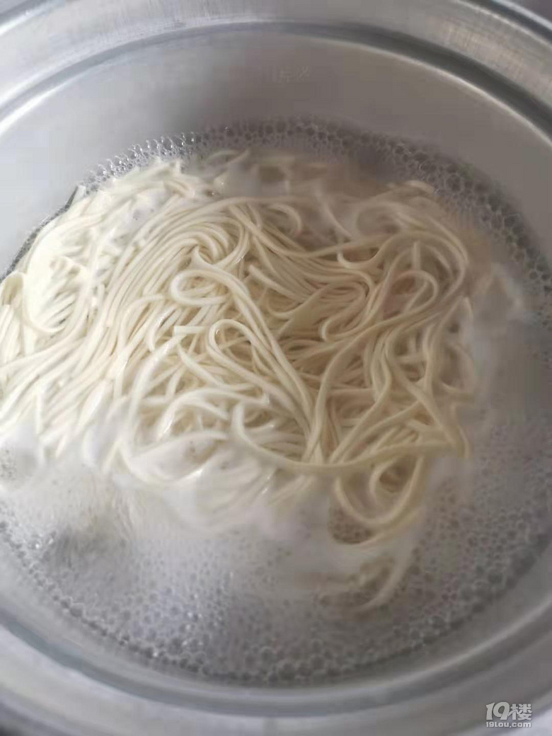 周公子私房菜之傳統(tǒng)冷面