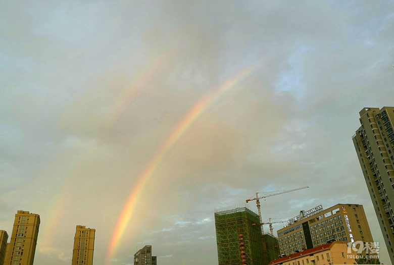 今天有多少人看到双彩虹?