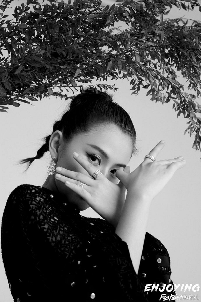 《长安十二时辰》热度不减,"檀棋"扮演者遭偷拍尾随,深夜发文