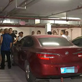 浙江某小区一个车位只卖3万! 业主们却不高兴了..._图0