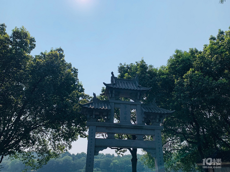 【秋游跡】漫步上香古道、法喜寺吃齋飯