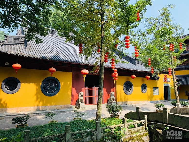 【秋游跡】漫步上香古道、法喜寺吃齋飯