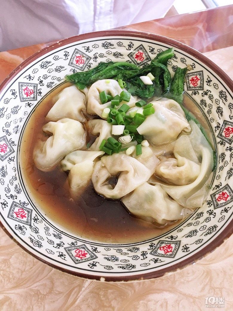 【舌尖上的服務(wù)區(qū)】不敢相信，高速服務(wù)區(qū)還有這些好吃的？！