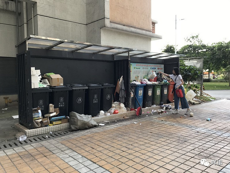 广州楼道撤垃圾桶,多小区发生尴尬一幕