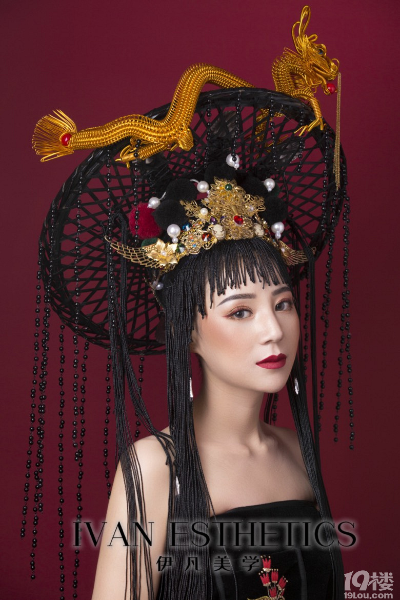 化妆是一个技术行业,行业前景火爆,但是对