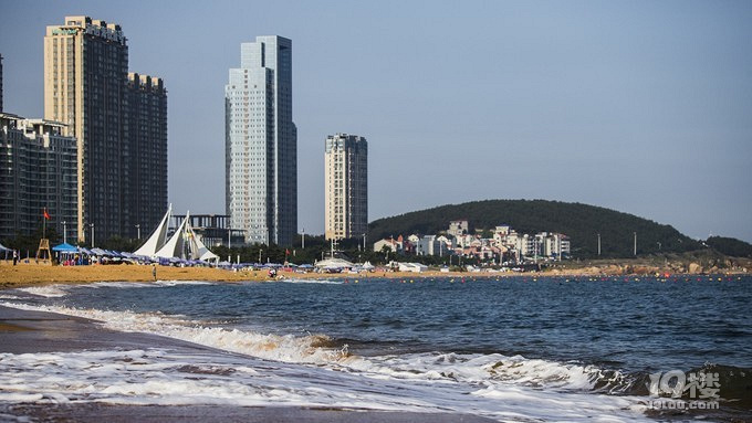 你问我将要去何方,我指着大海的方向