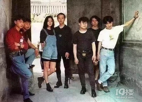 知天命的王菲:在胡同里倒过夜壶的天后,那个永远任性的高中女生