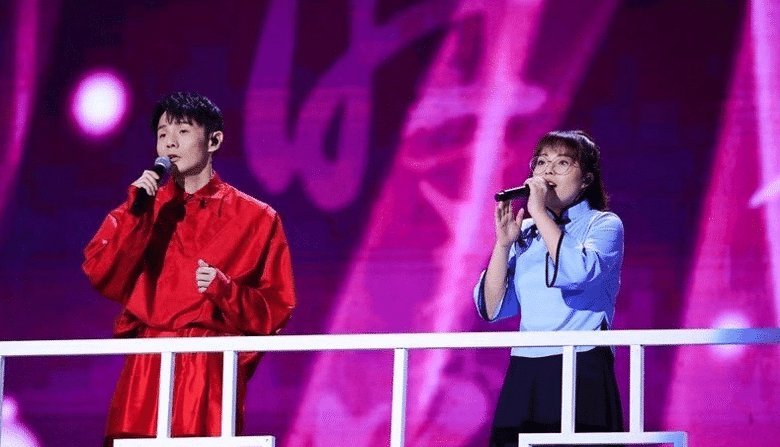 《好声音》李芷婷全场最佳却第一个淘汰,周深登场拯救坏的音响